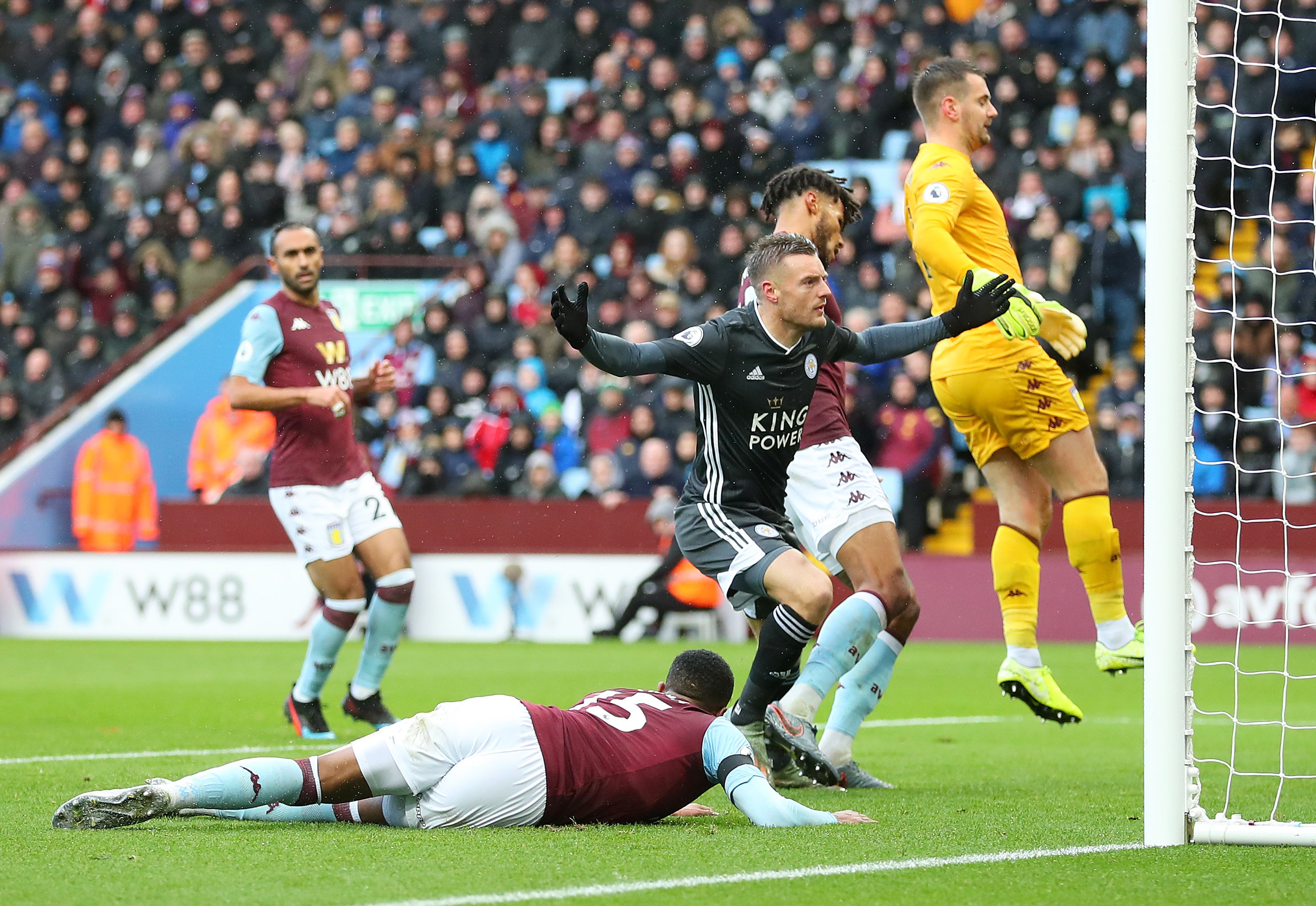 員或是在關 員或是在關