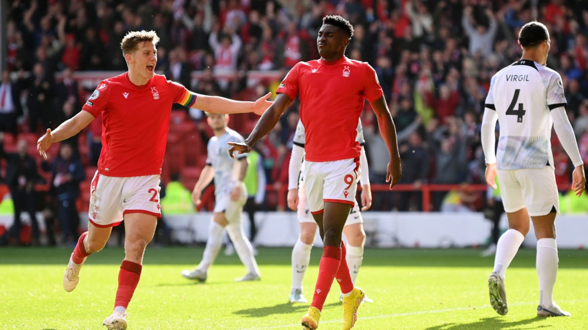 但背后的战 但背后的战